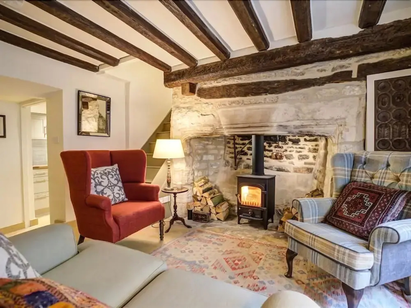 2 Lawrence Lane, BURFORD