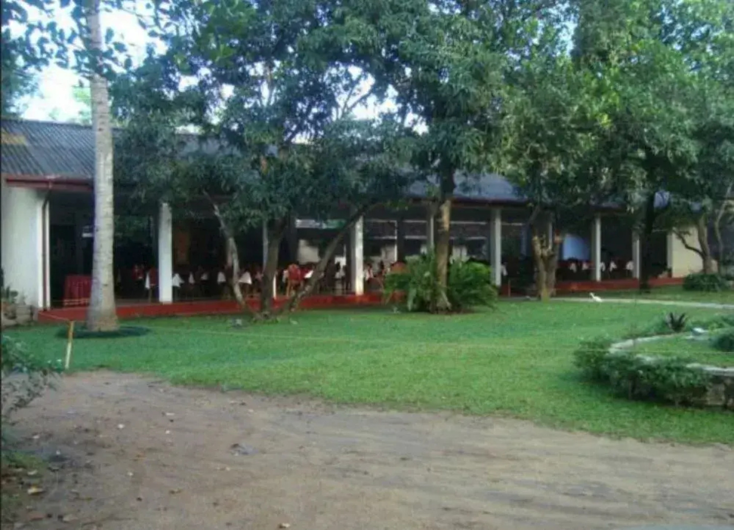 Polonnaruwa Holiday Inn