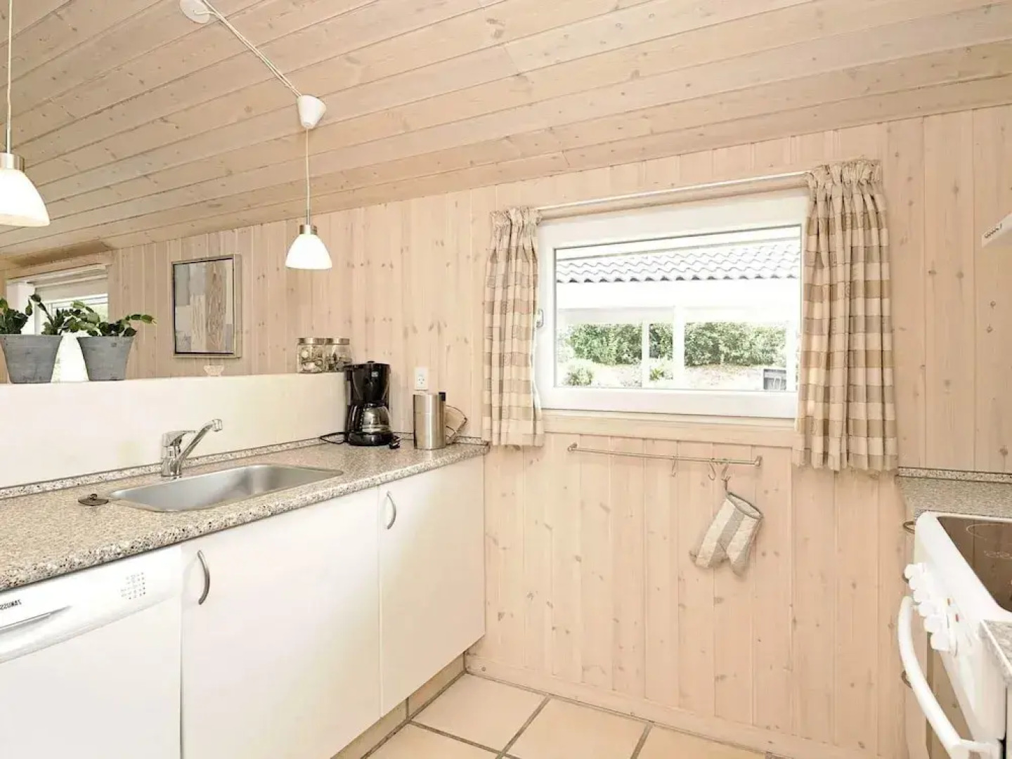 6 Person Holiday Home in Oksbol-by Traum