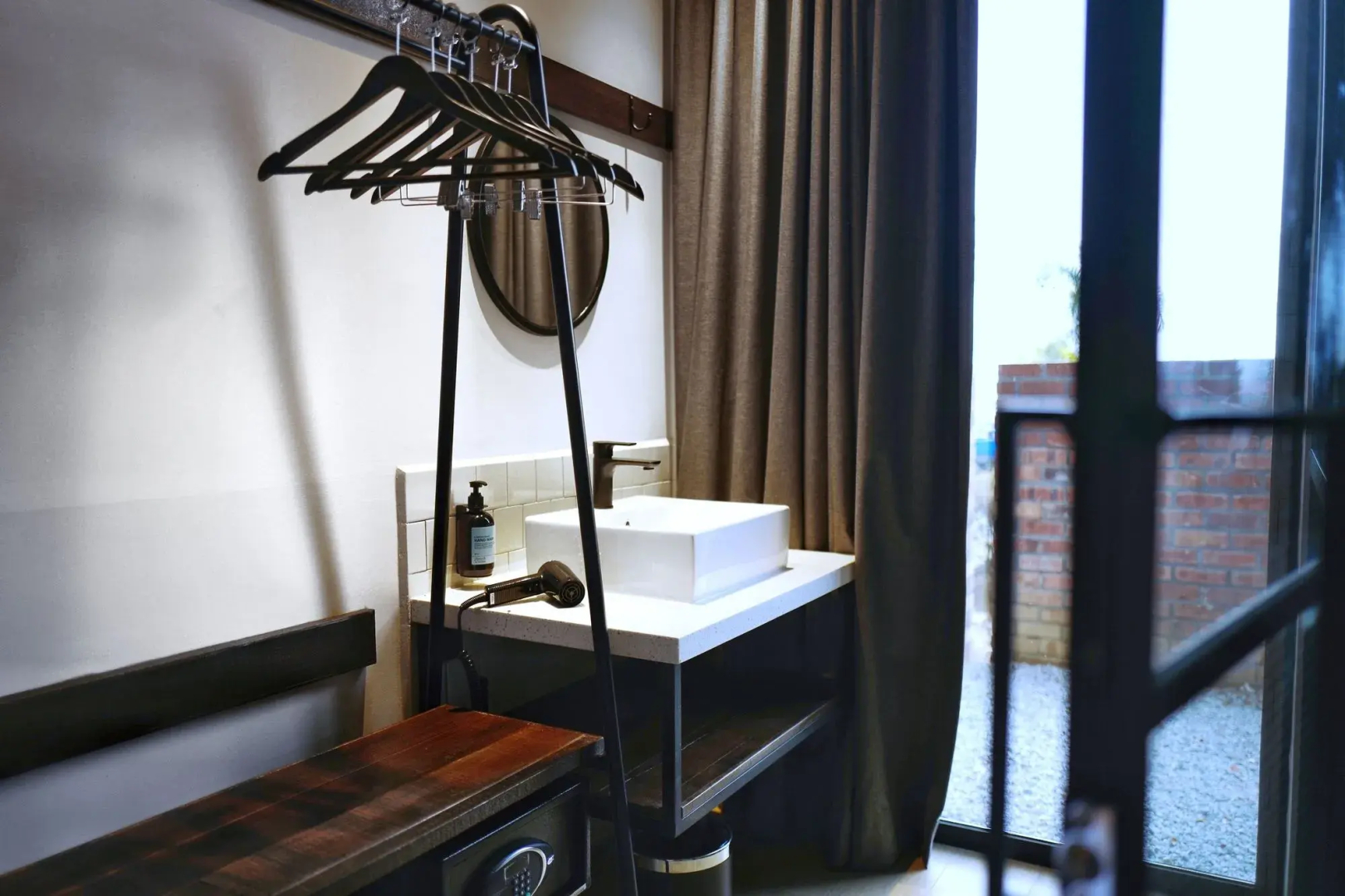 Tune Hotel Klia-Klia2 (Airport Transit Hotel)