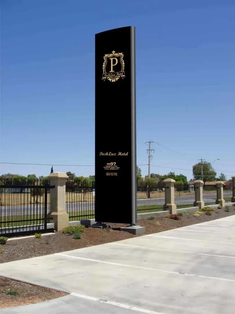 PoshLux Executive Hotel