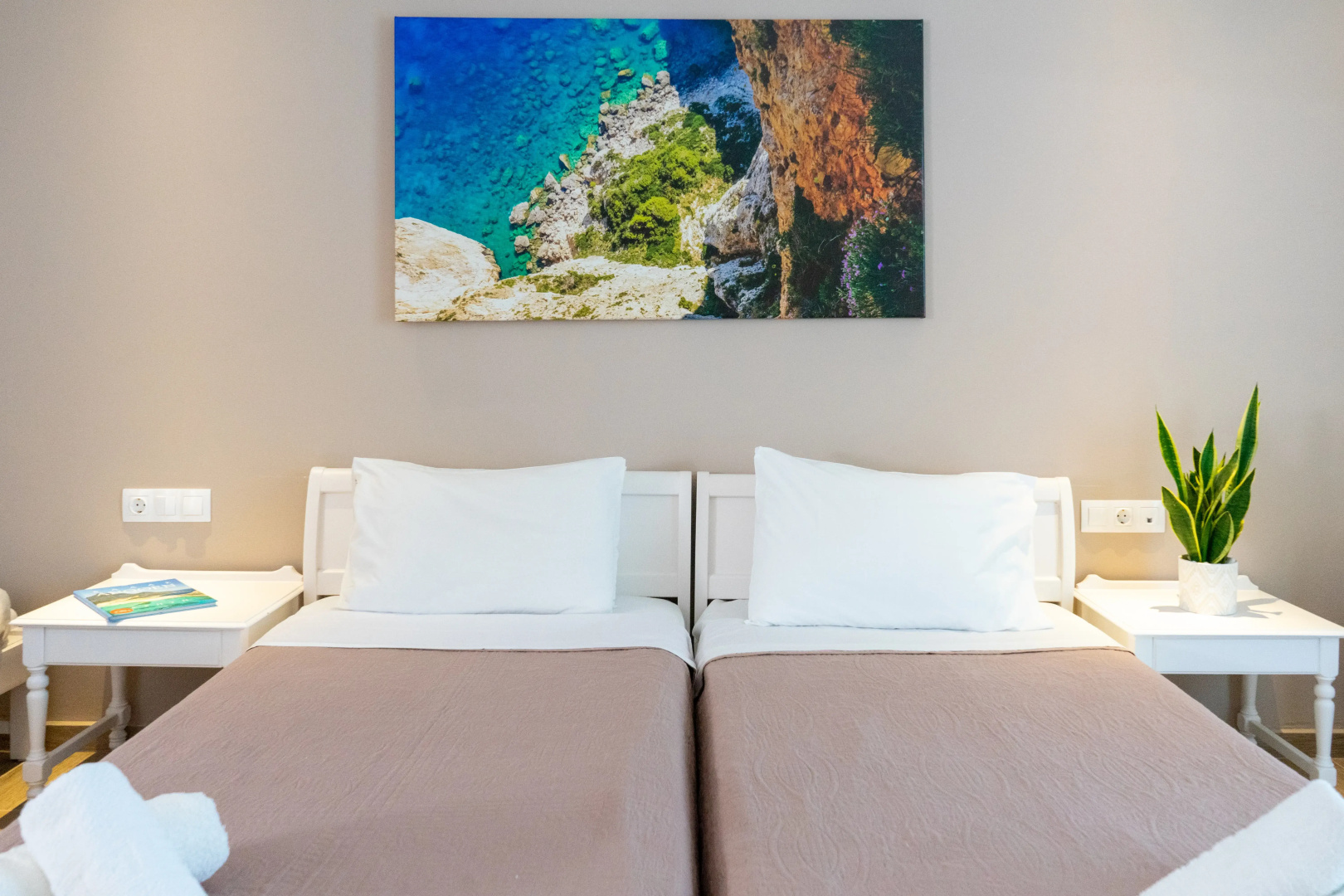 Thalassi Hotel