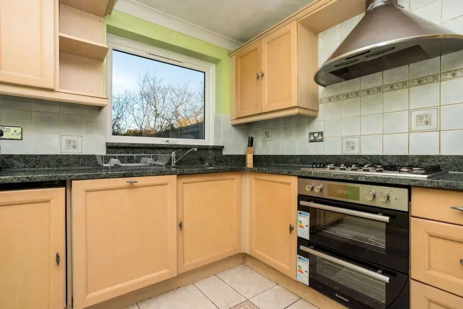 Oscar Owen - Graveney House