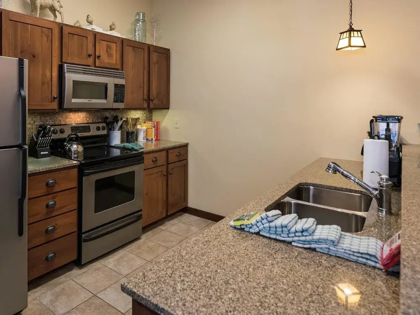 2 Br: Soaring Eagle 406