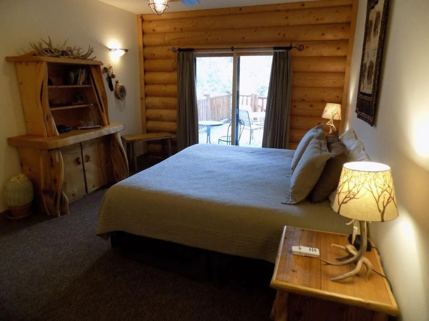 Liars Lodge Bed & Breakfast