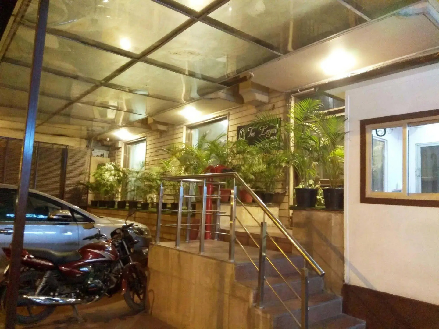 The Legend Inn - New Delhi