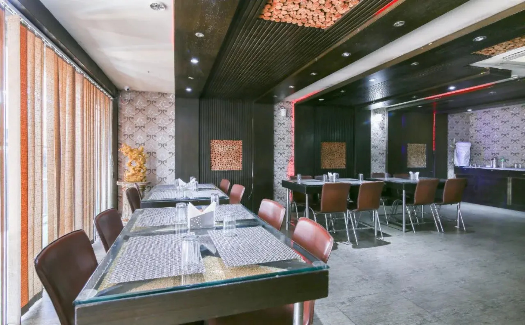 Collection O 18495 Hotel Blues Shivalik