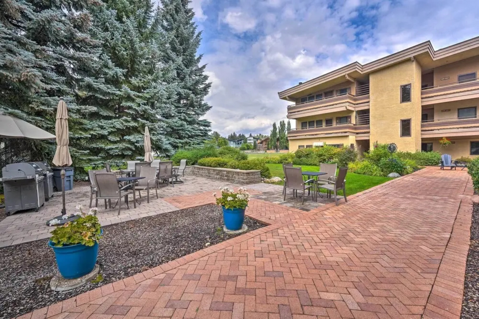 Modern Ketchum Condo: Walk to Dtwn & Ski Lift