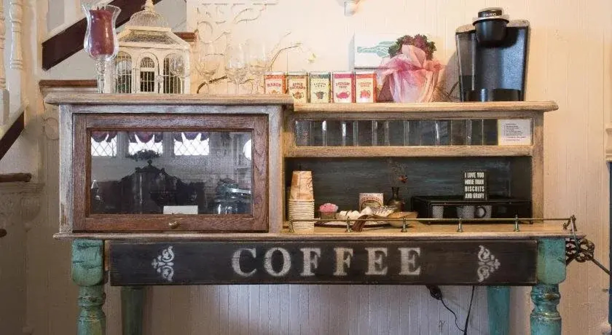 Munzesheimer Manor Bed & Breakfast