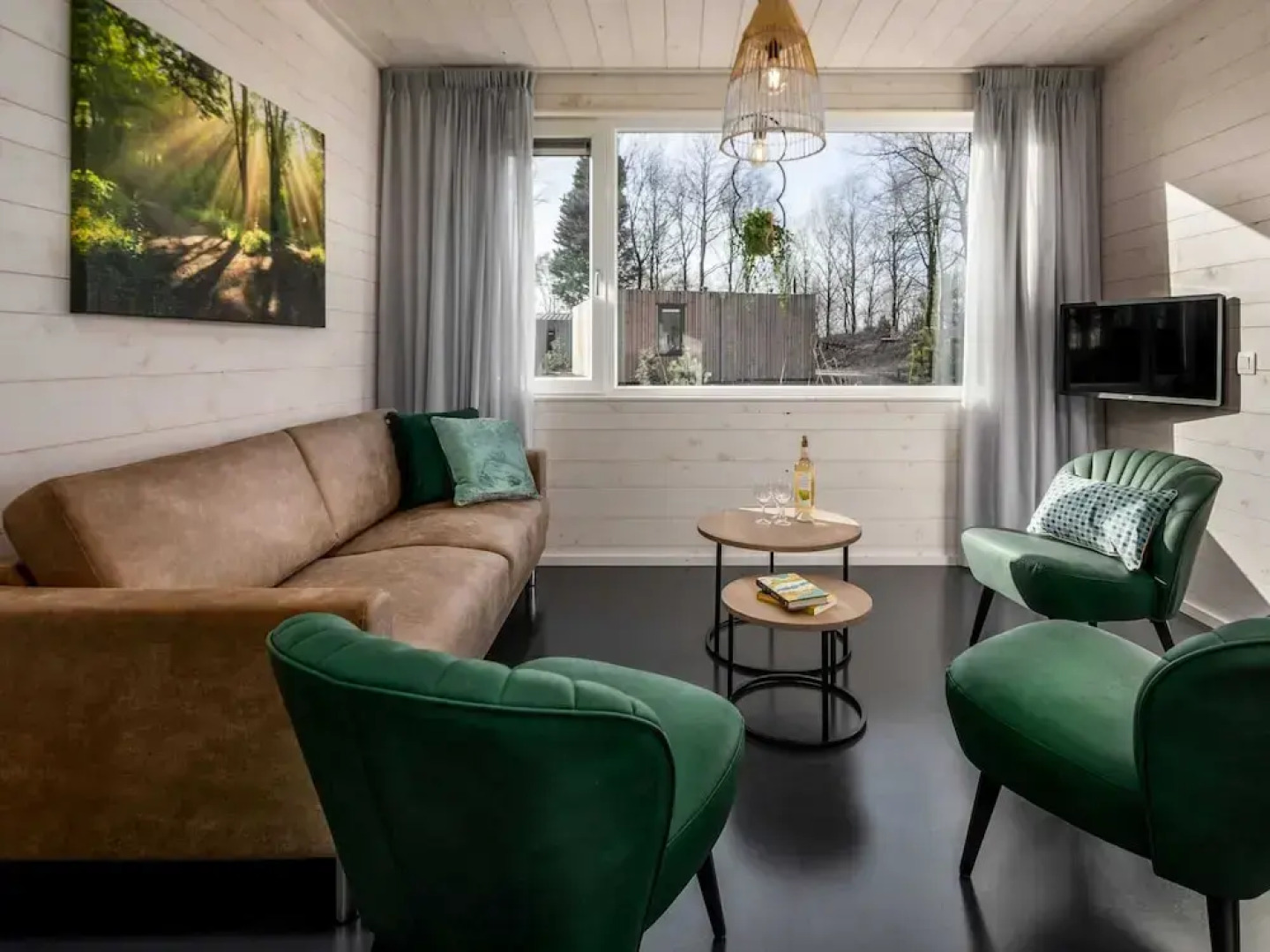 Water Lodge in Schaijk by the Waterside