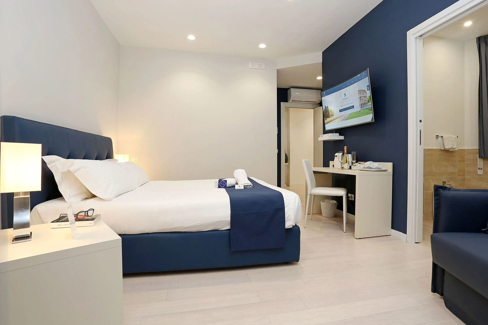S Suites in Rome