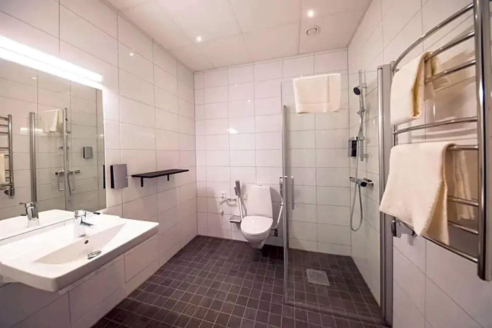 Staykvick Boutique Hostel