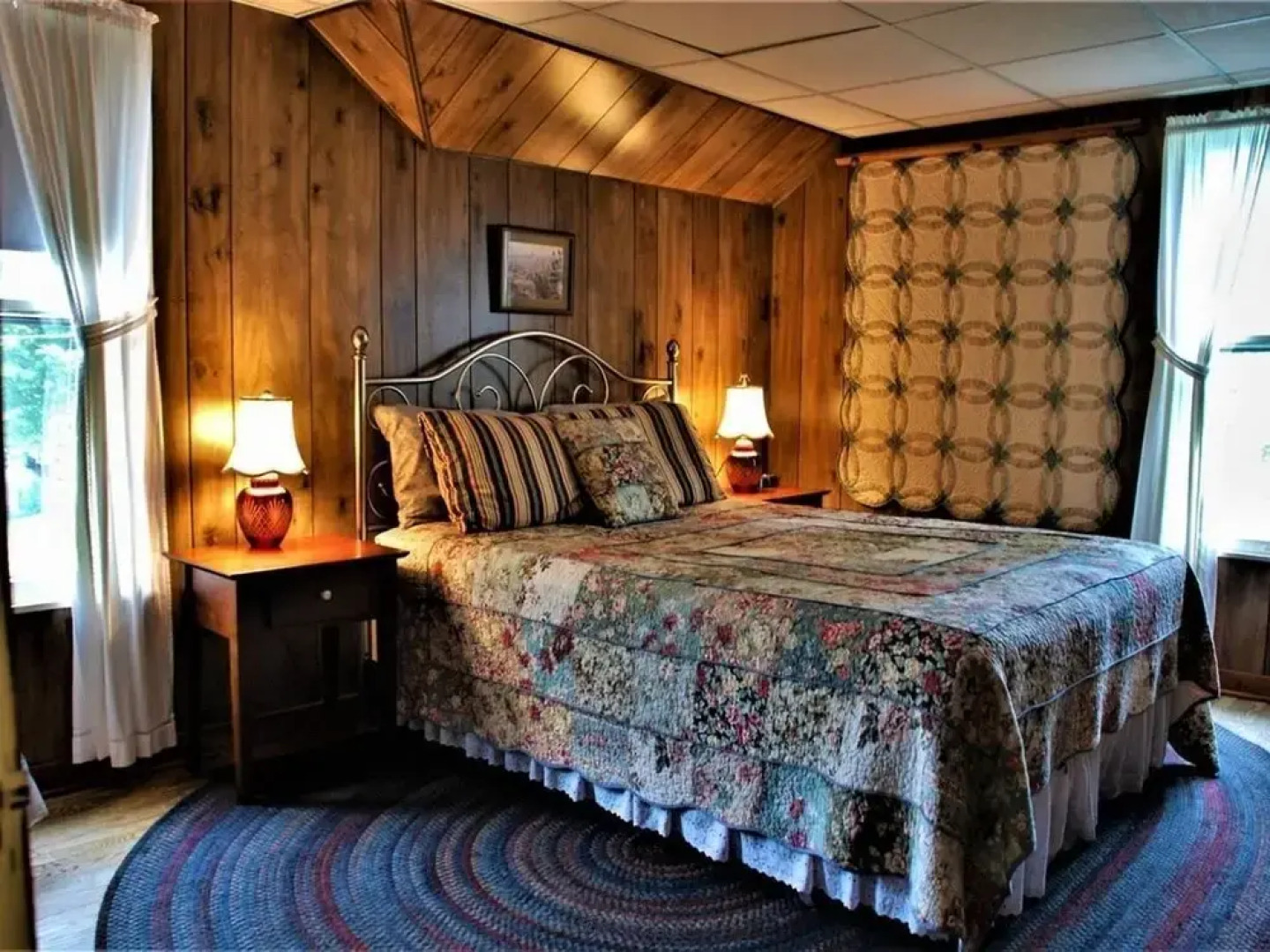 Apple Villa Cooperstown