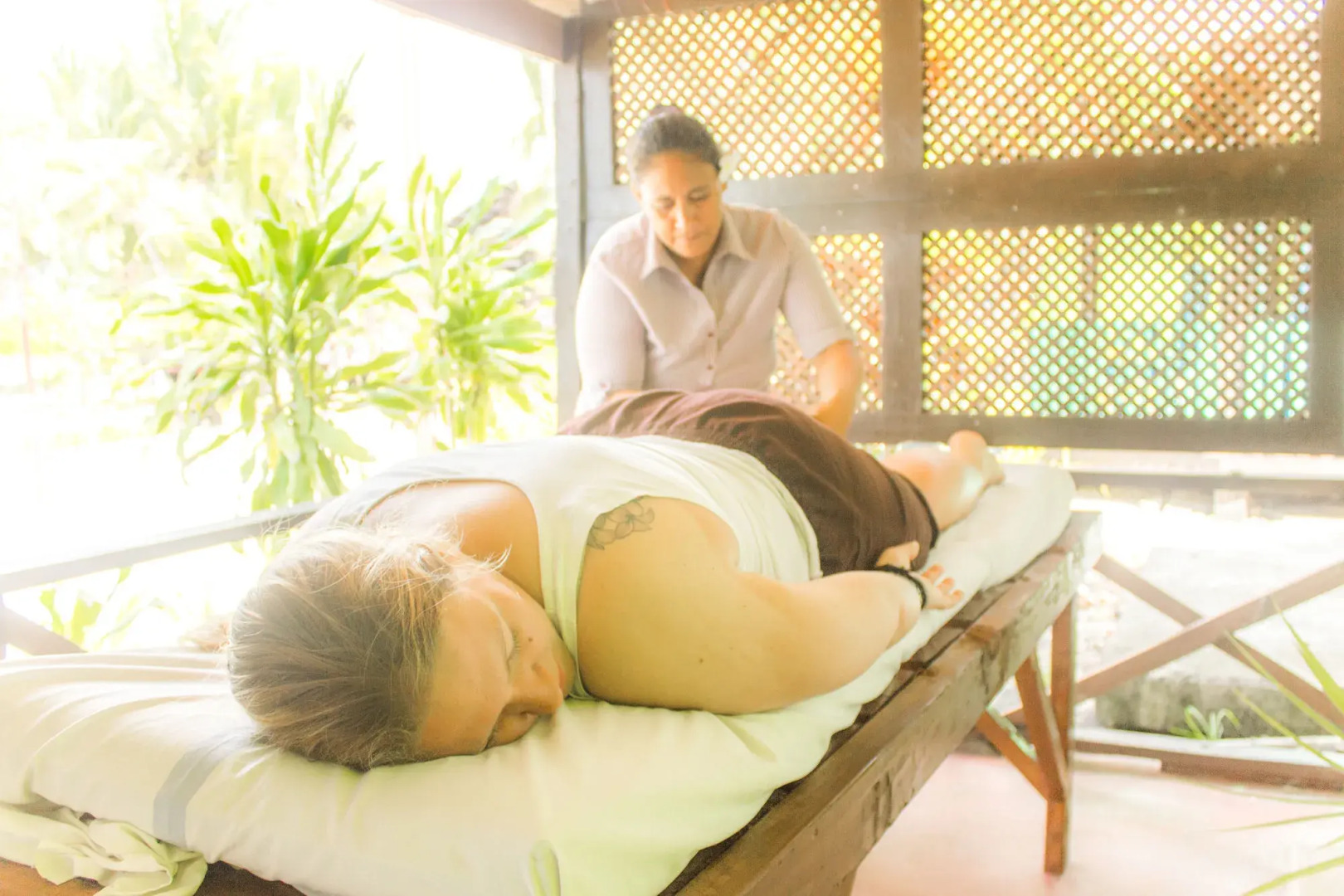 Va-i-moana Seaside Lodge