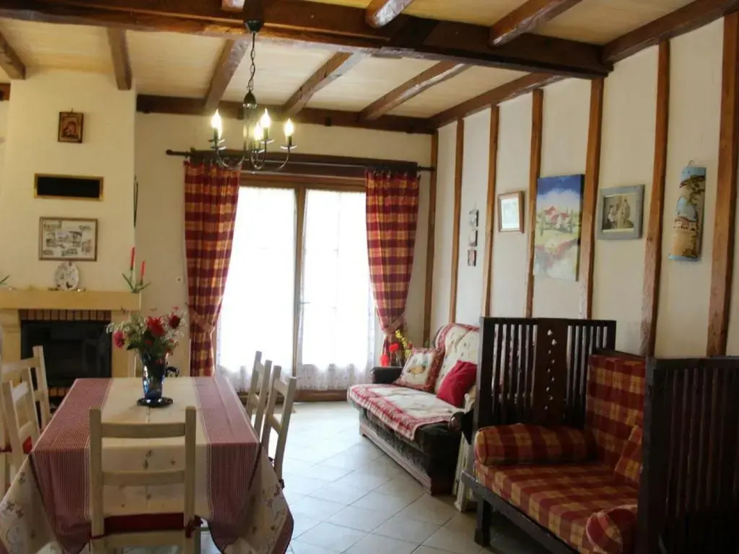 Gite Mazeyrolles, 3 pièces, 4 personnes - FR-1-616-106