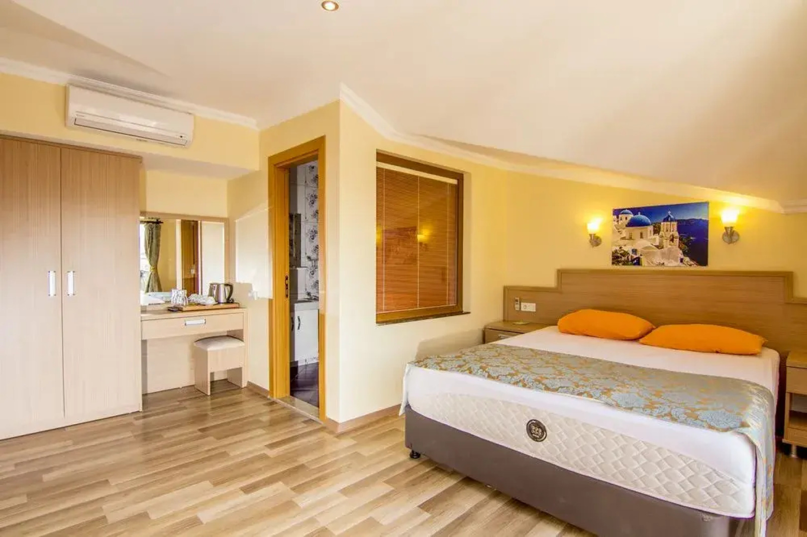 Отель MagicTulip Beach 