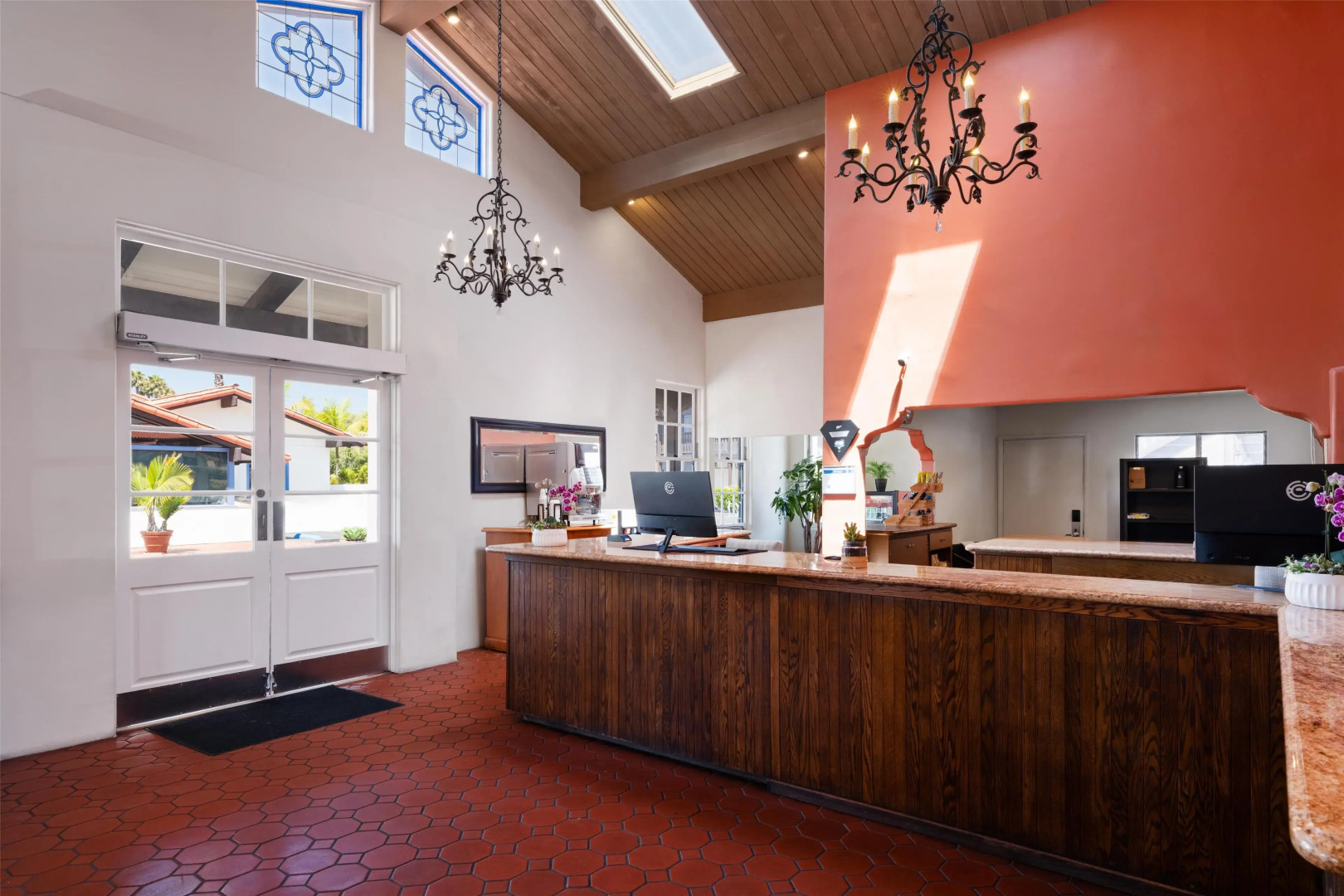 Best Western Plus Pepper Tree Inn