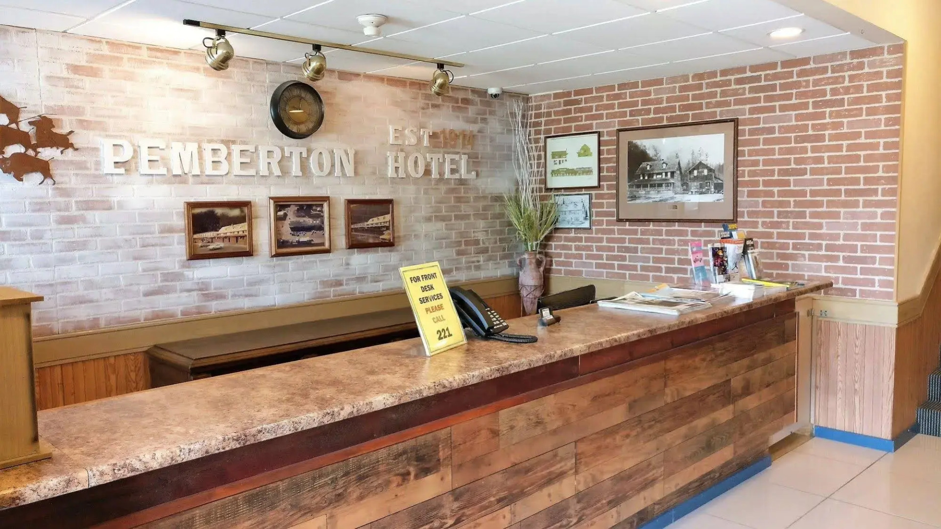 Pemberton Hotel