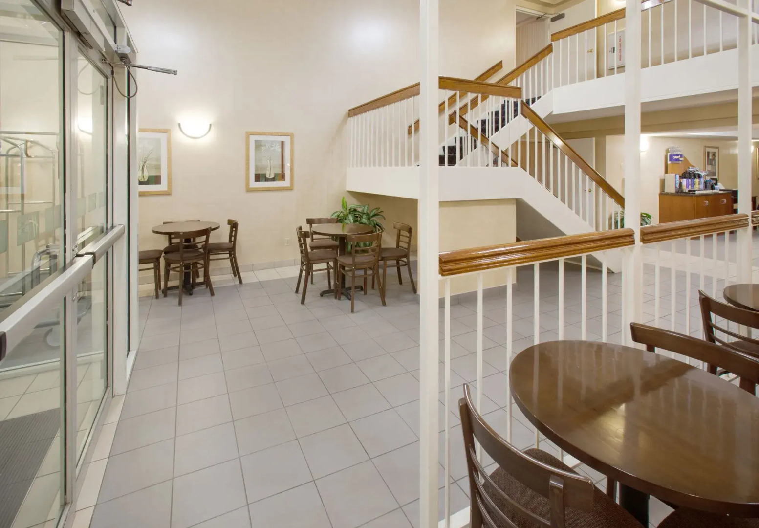 Holiday Inn Express Des Moines-At Drake University