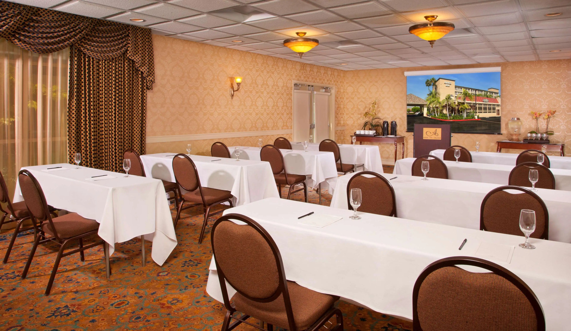 ALO Hotel by Ayres, Orange