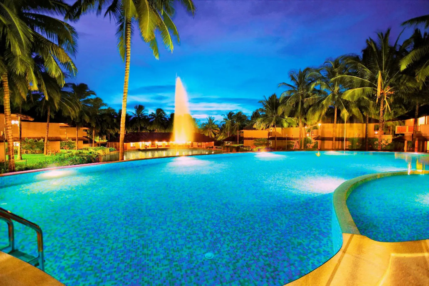 Coco Lagoon by Great Mount