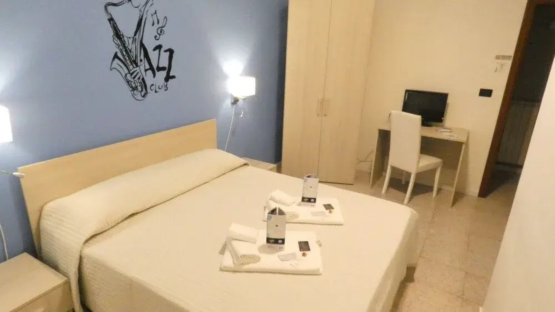 B&B Enjoy Music
