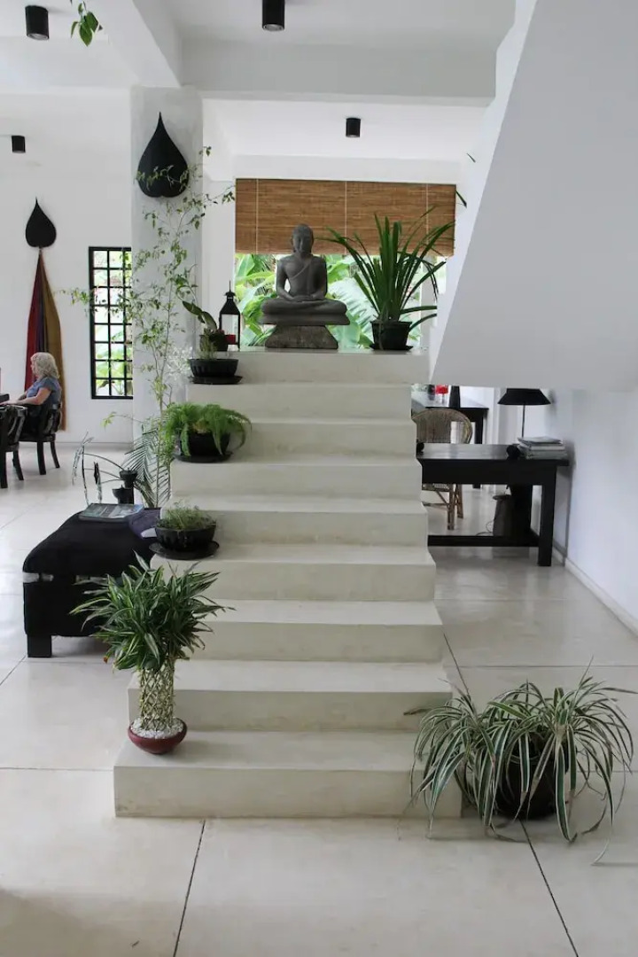 Madampe House by Tree