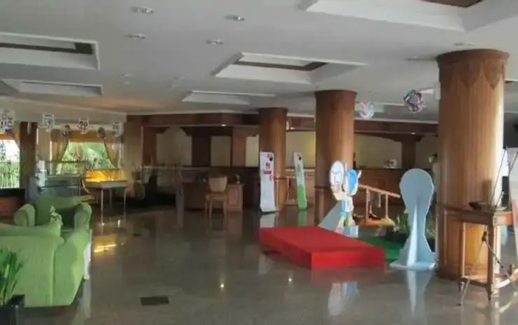 Grand Elty Singgasana Hotel