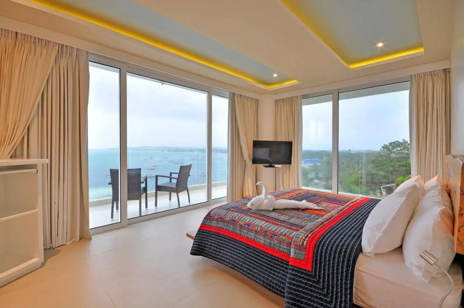 Luxury Suites at Karuna Boracay Suites