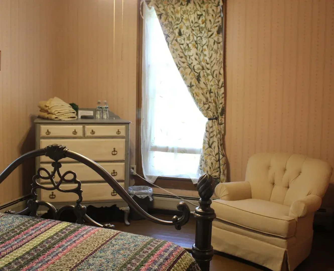 Nola's Onekama Hideout