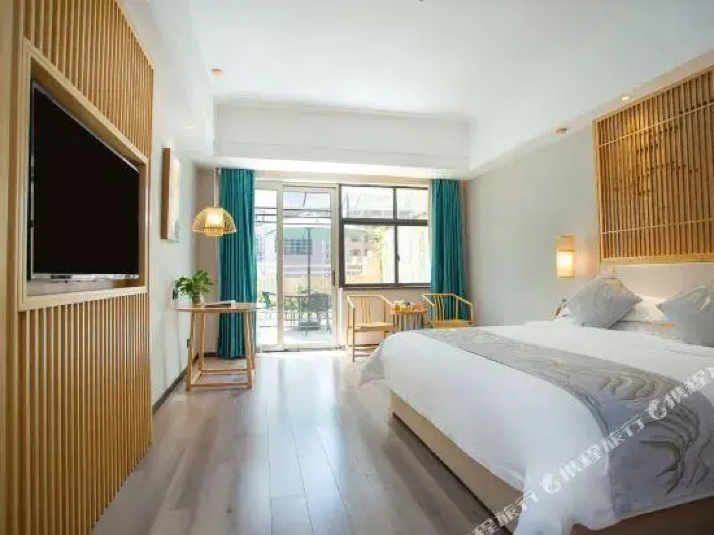 Venice International Hotel