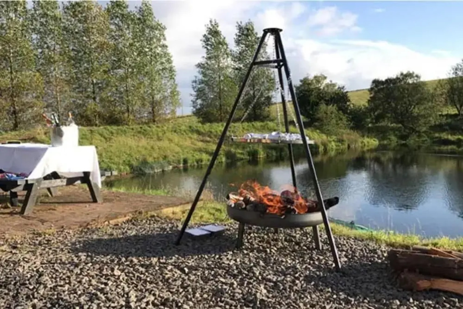 Stunning Luxury Duplex With Hot Tub and Aircon