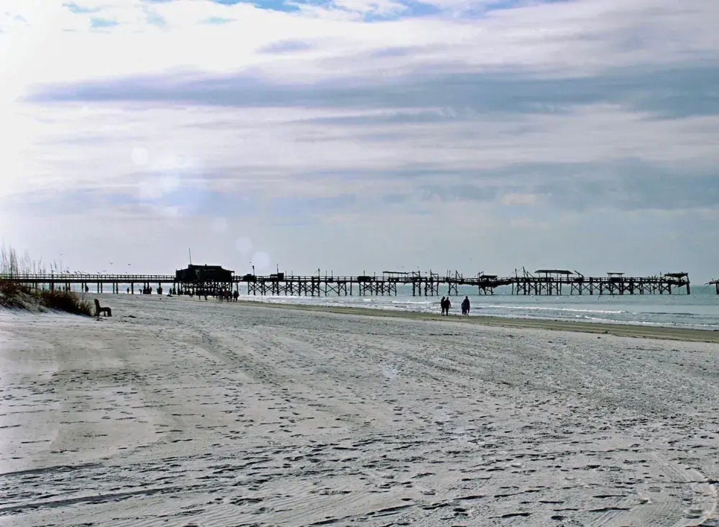 Misty Isles Redington Beachfront Suite 24 by Tech Travel