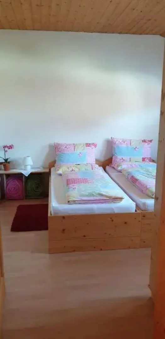 Ferienwohnung Weingut Leis