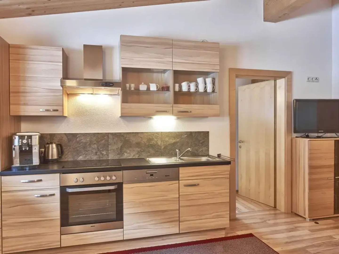 Agnesn, Apartmenthaus