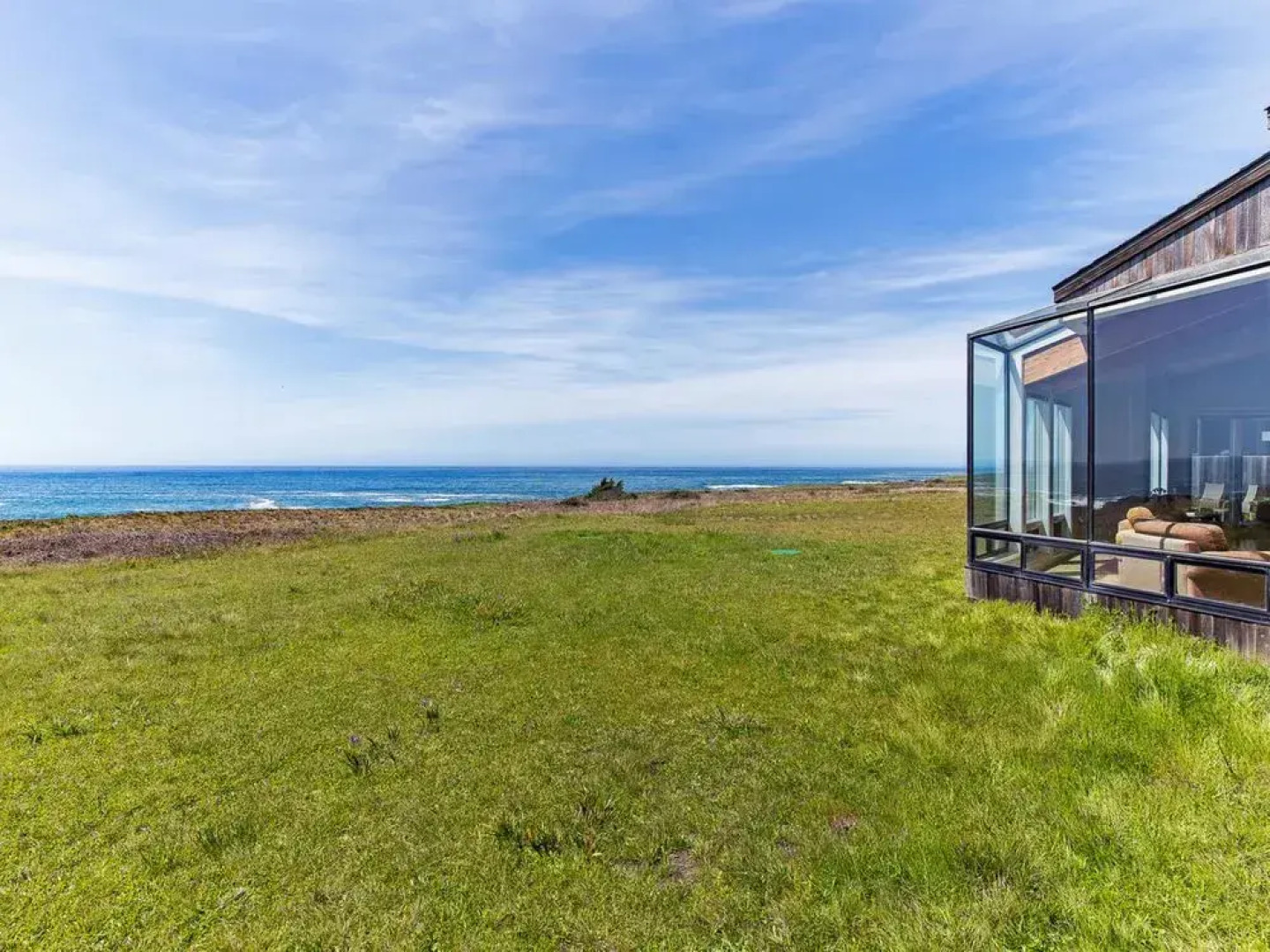 Ariel formerly Tre Sorelle by RedAwning