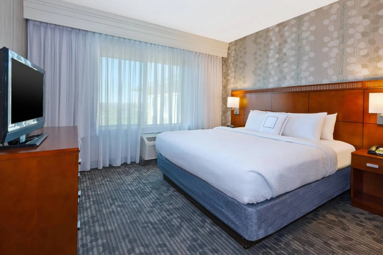 Courtyard by Marriott Omaha La Vista