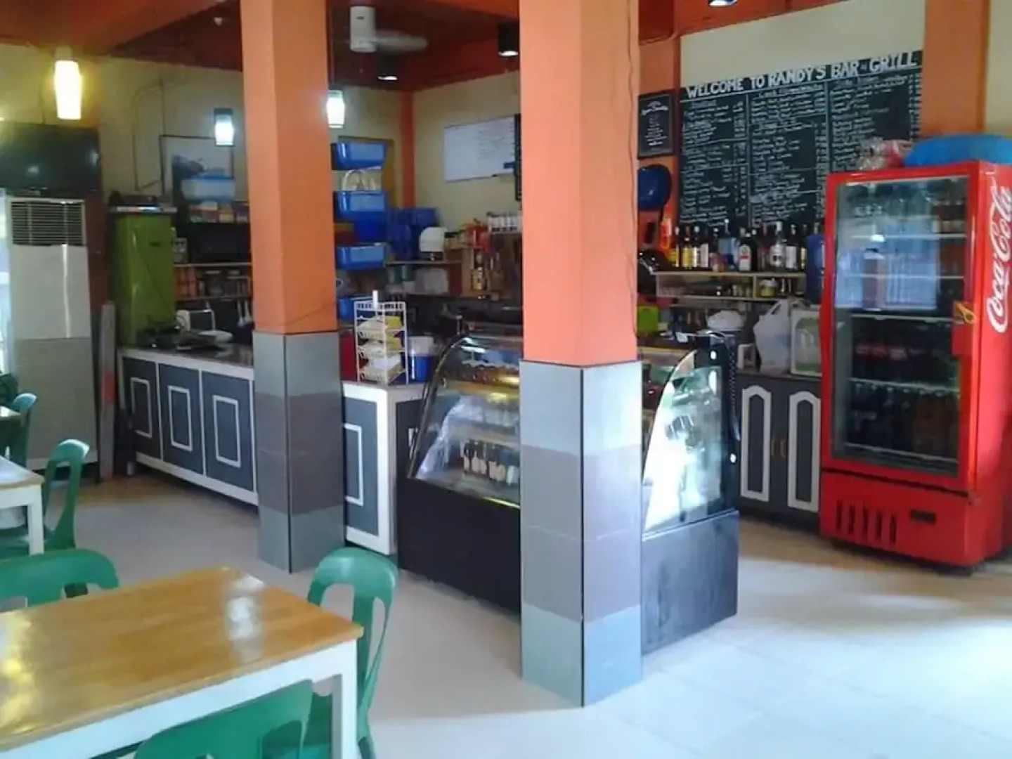 OYO 638 Randy's Bantayan Island Resort Santa Fe