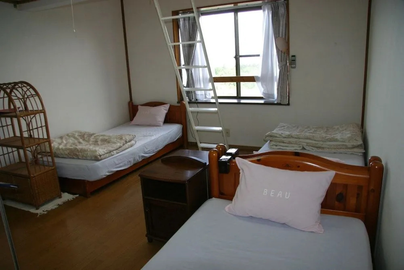 Youth Guest House ATOMA - Hostel