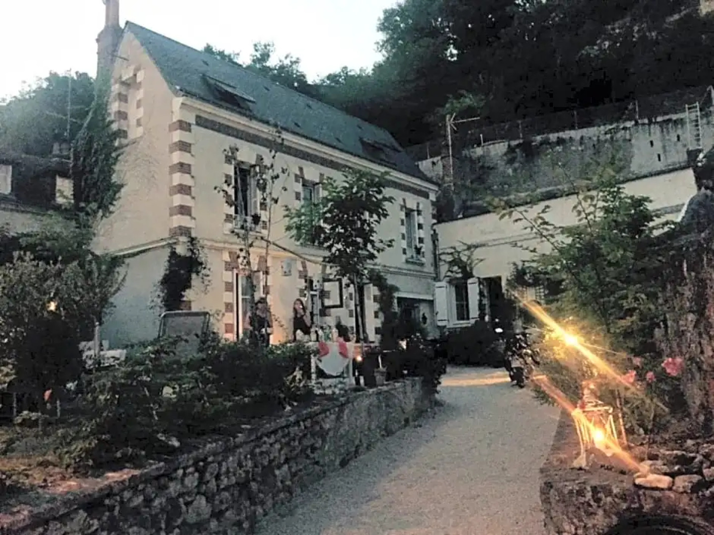 Les Troglos de la Tufolière