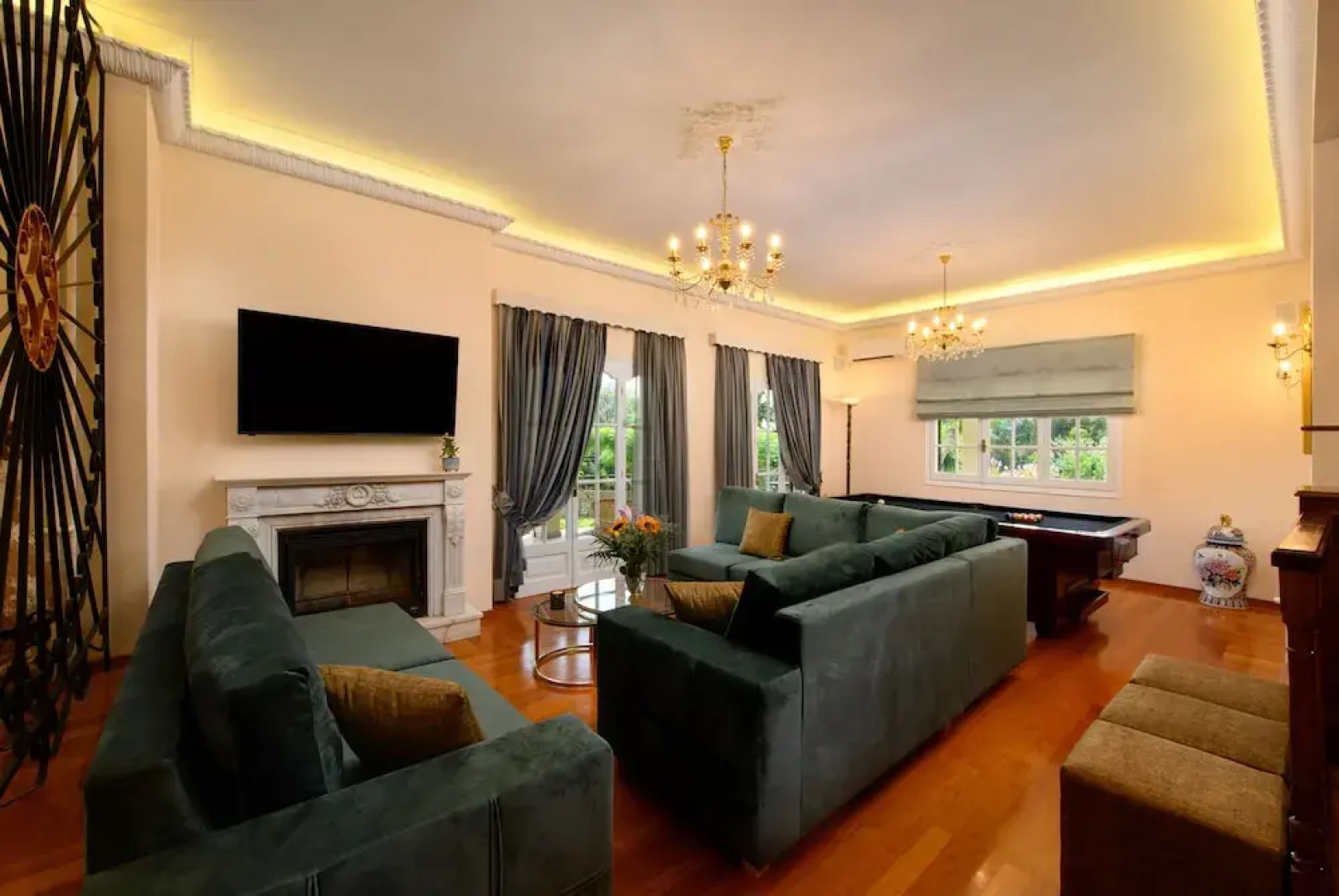 Grand Villa Roubana