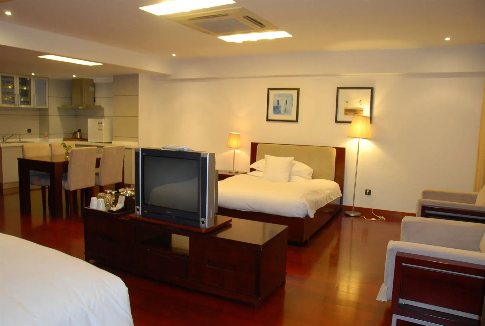 Gloria Plaza Hotel Kangqiao Shanghai