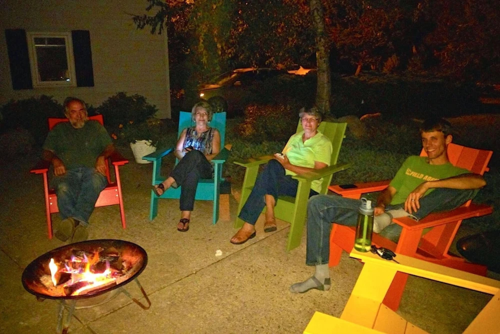 Loya's Little House Bed & Breakfast