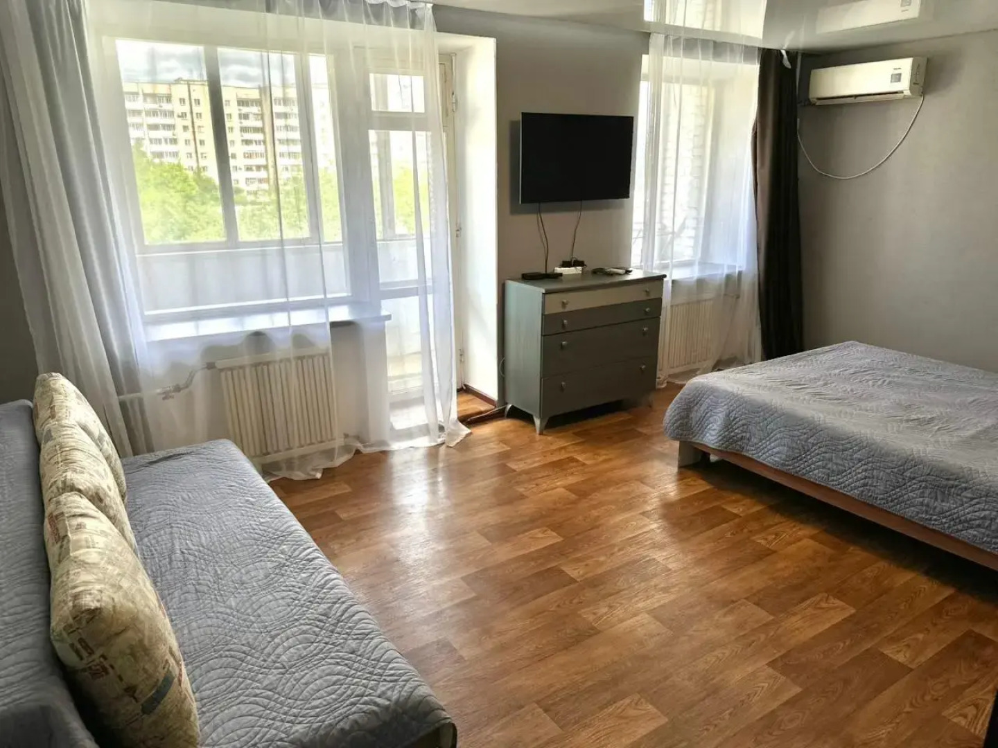 ApartLand (АпартЛэнд) на проспекте Интернациональный 2/2