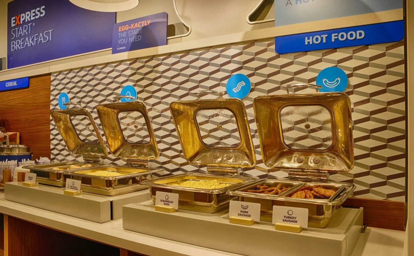 Holiday Inn Express & Suites Detroit Northwest - Livonia by IHG