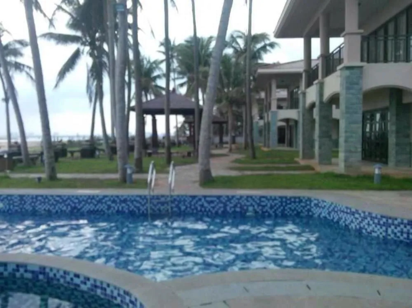 Coconut Grove Herton Sea View Hotel