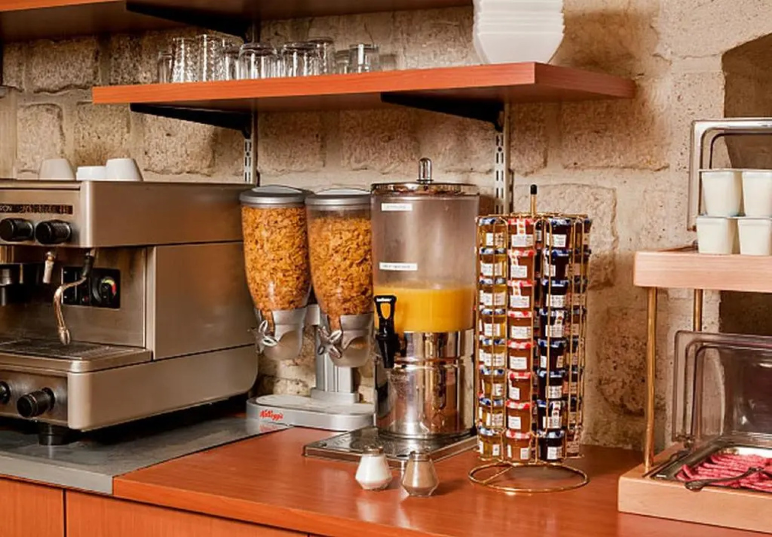 Opera Deauville Hotel