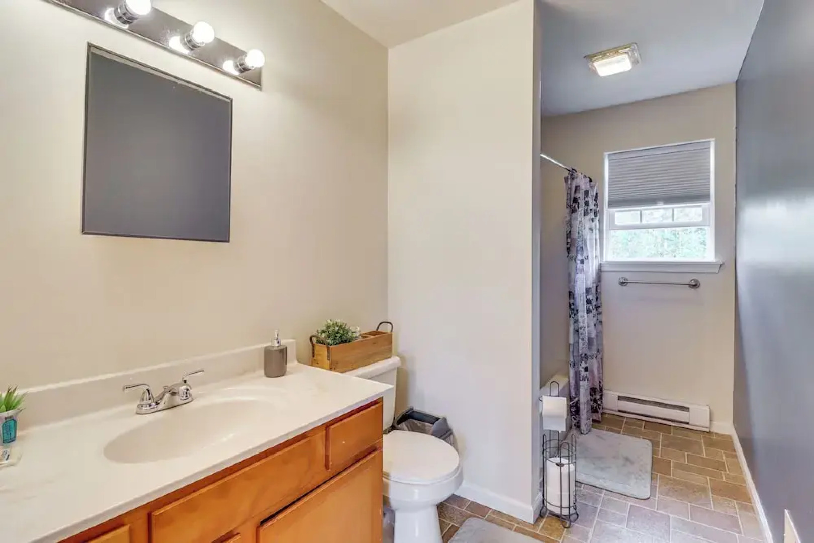 Family Retreat w/ 2 Game Rooms & Deck in Long Pond