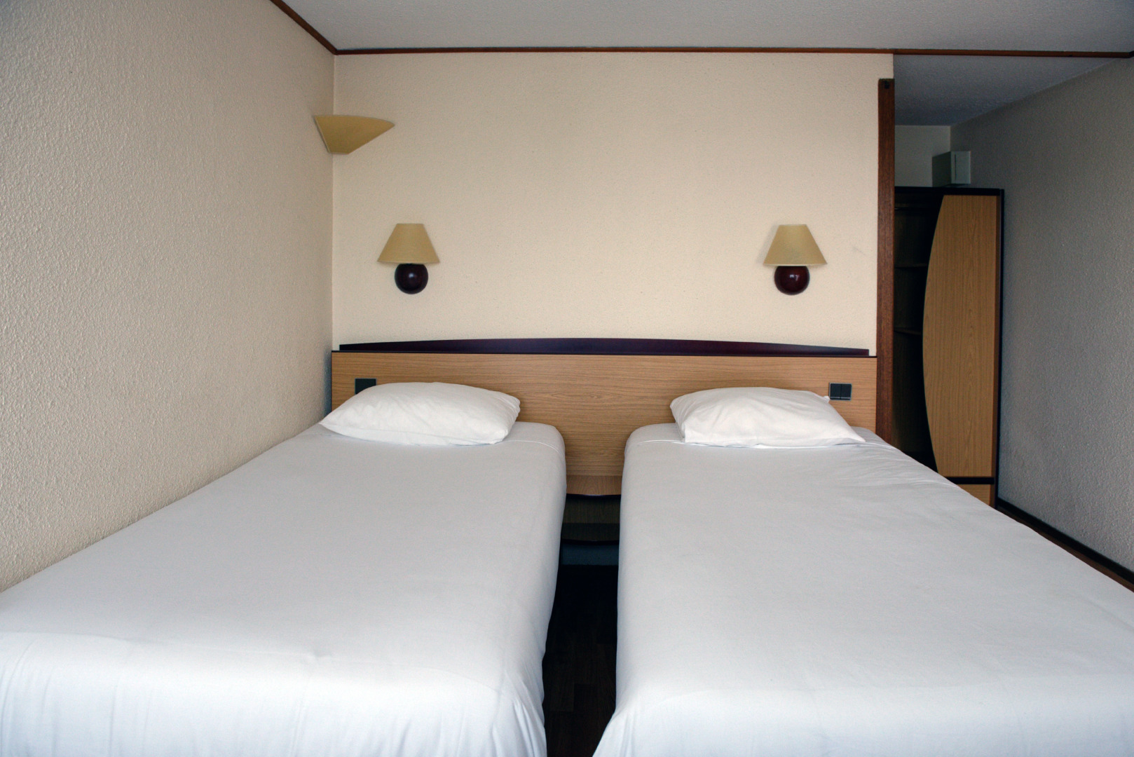 Hotel Initial by Balladins La Roche-sur-Yon