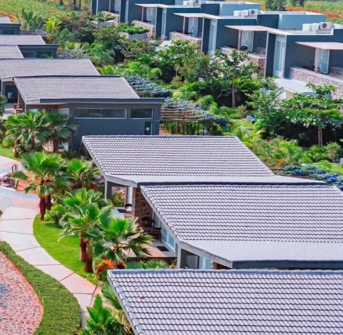 Basalt Paradise Resort And Spa